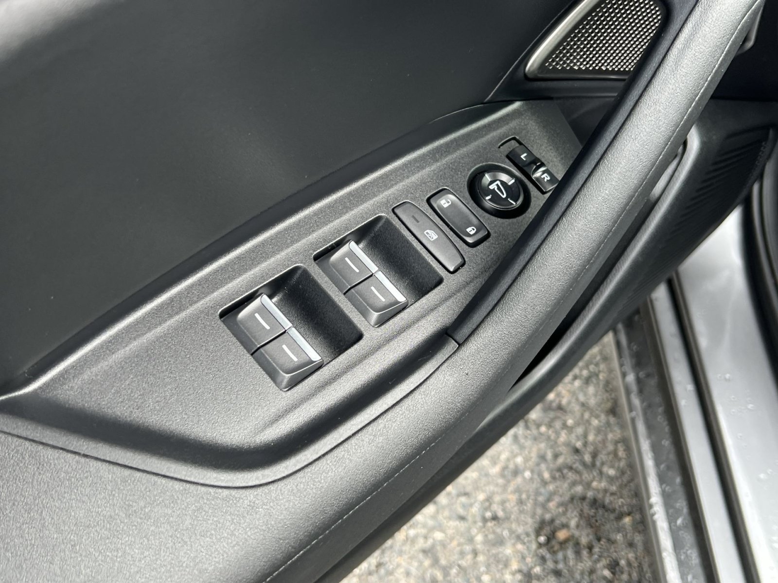 Certified 2025 Acura TLX w/ Technology Package FWD image 12