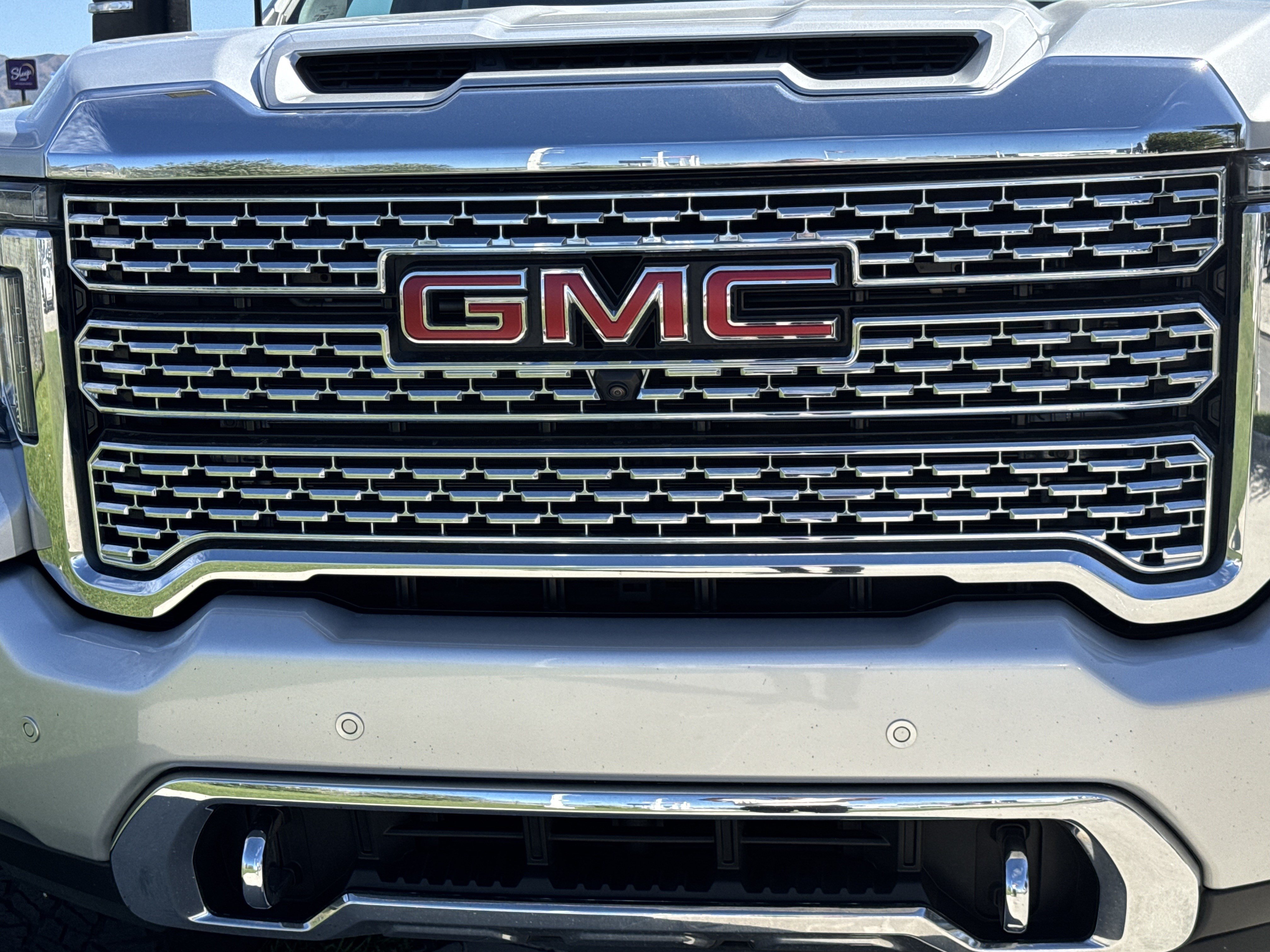 Used 2020 GMC Sierra 3500 Denali w/ Denali Ultimate Package AWD/4WD image 9