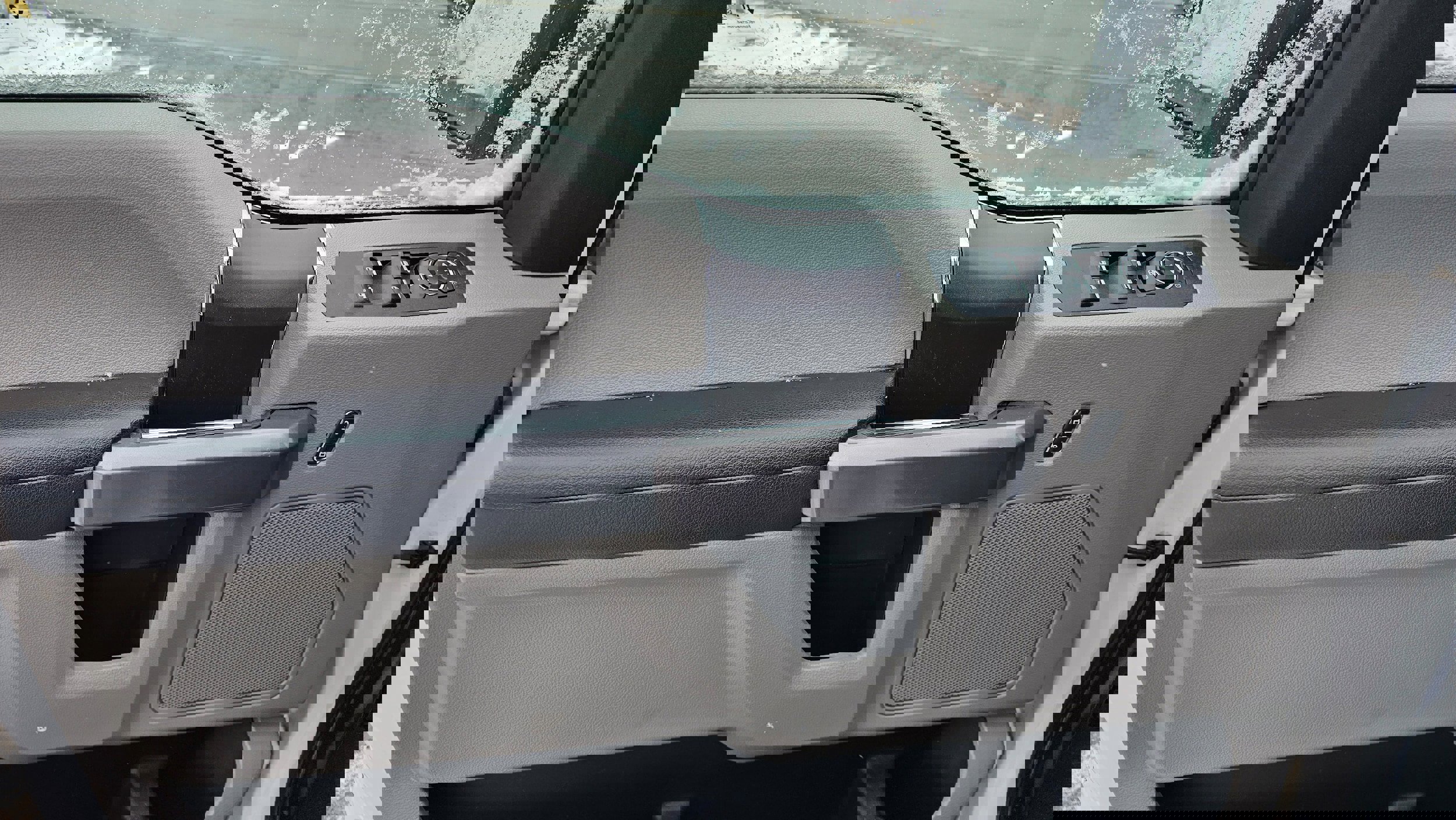 Used 2020 Ford F150 XLT image 5