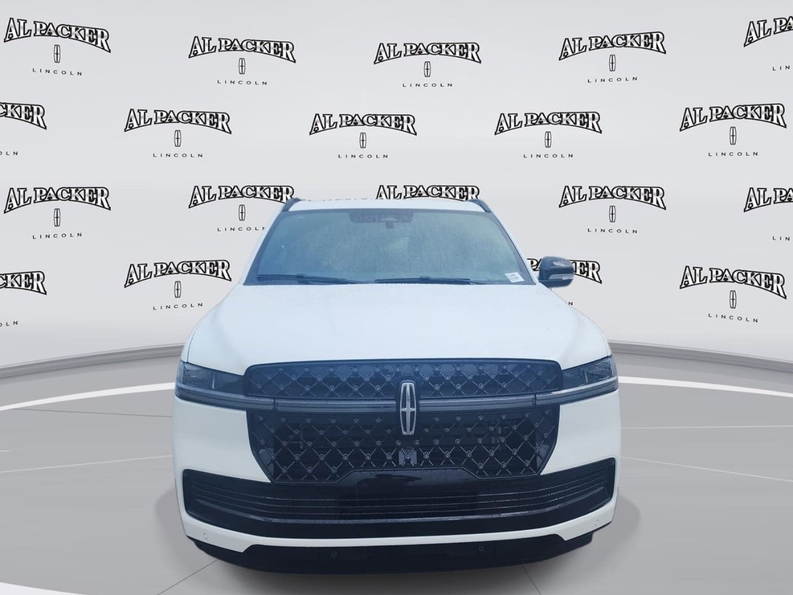 New 2027 Lincoln Navigator Reserve w/ Jet Appearance Package AWD/4WD image 8