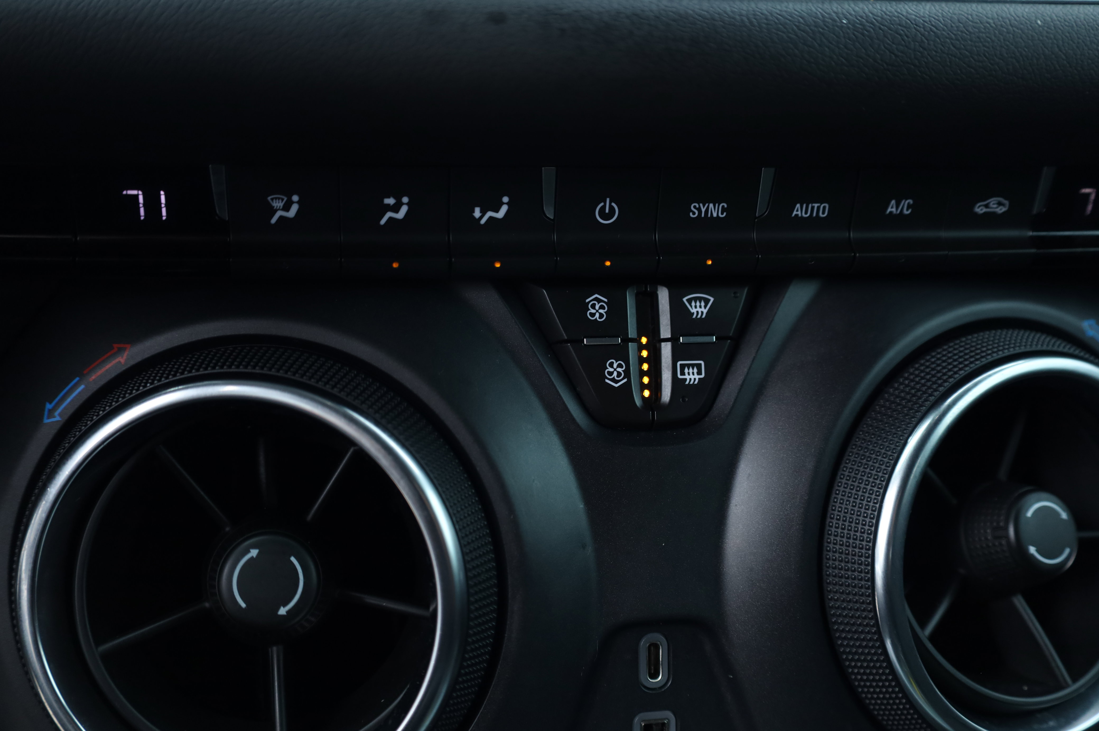 Used 2022 Chevrolet Blazer LT image 10