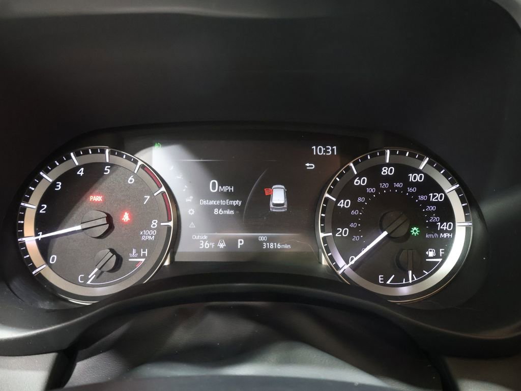 Used 2024 Toyota Highlander XLE image 41