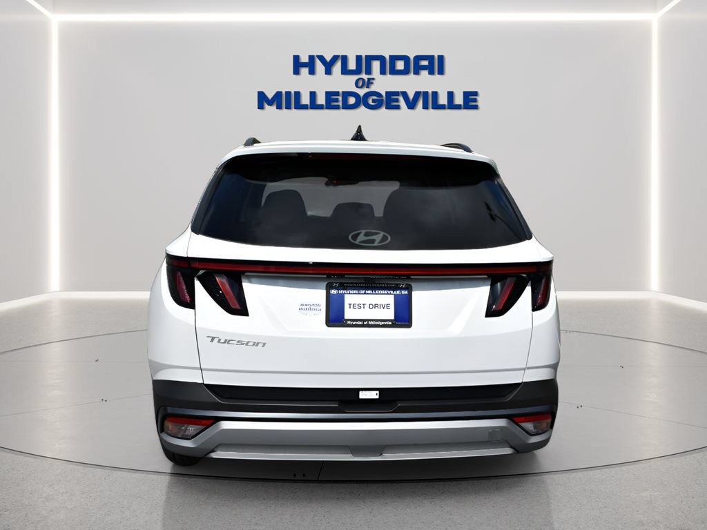 Used 2025 Hyundai Tucson SEL FWD image 4