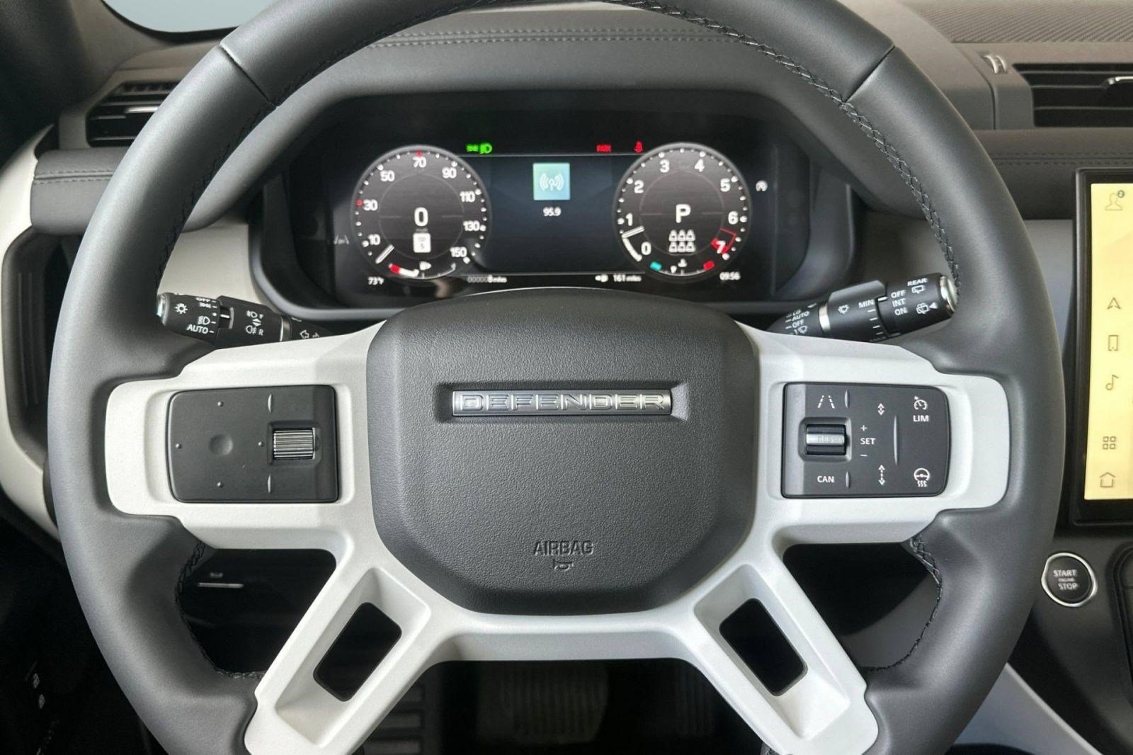 New 2026 Land Rover Defender 130 X-Dynamic SE AWD/4WD image 11