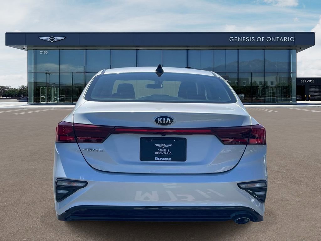 Used 2021 Kia Forte LXS FWD image 5