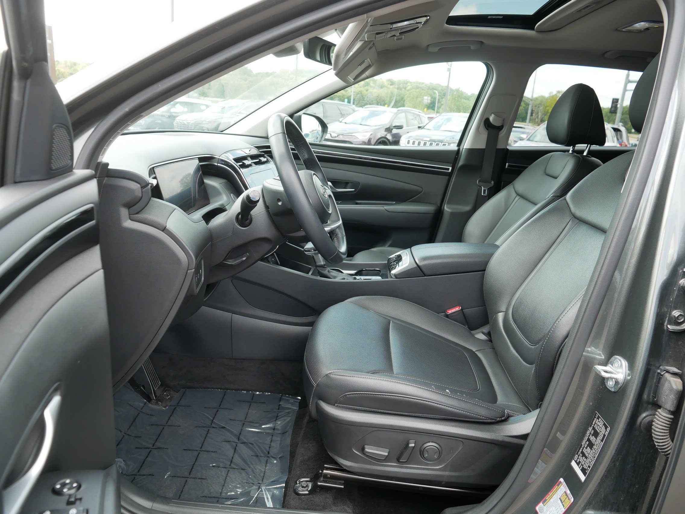Used 2023 Hyundai Tucson SEL w/ Convenience Package AWD/4WD image 12