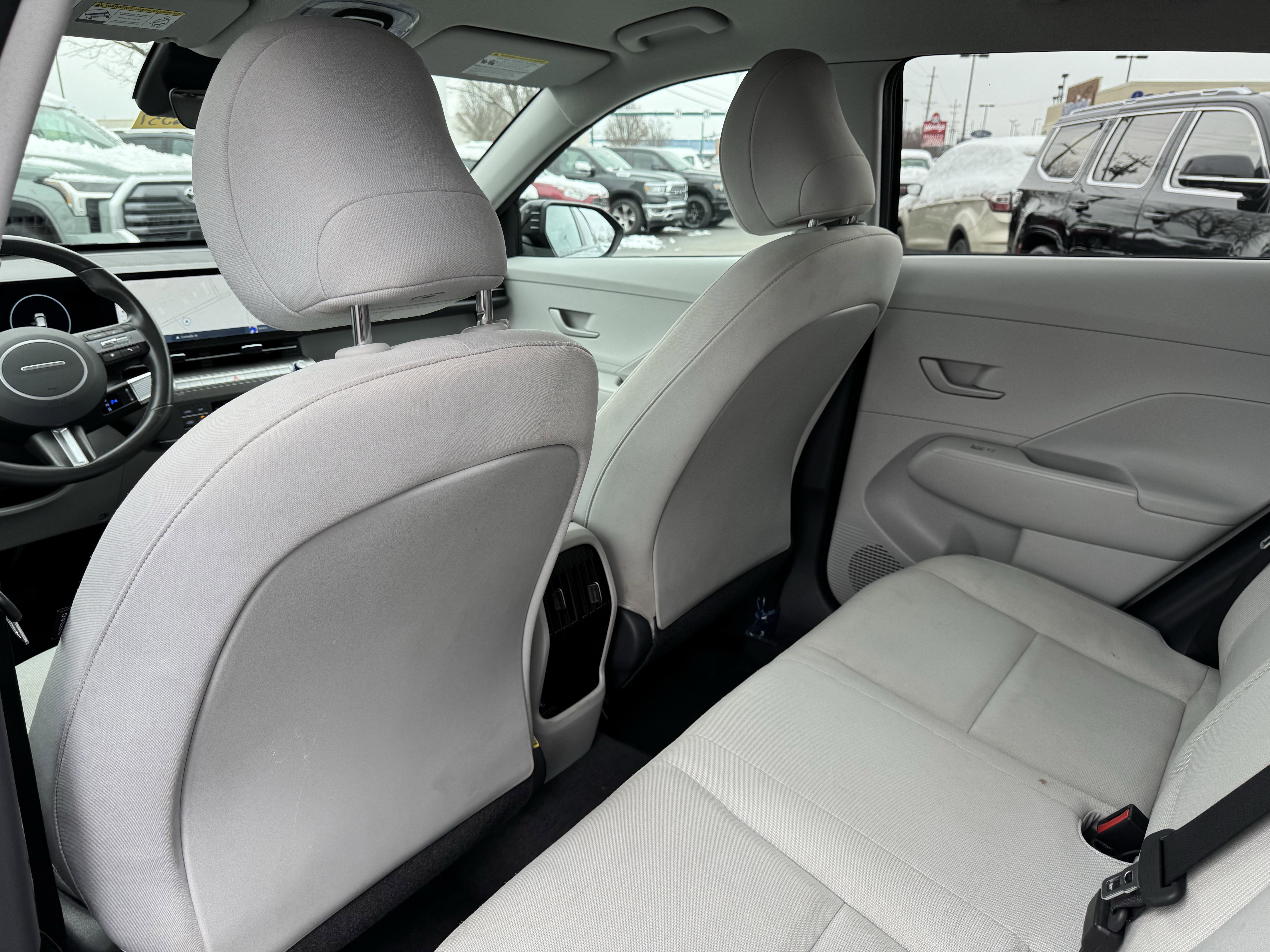 Used 2024 Hyundai Kona SEL w/ Convenience Package image 35