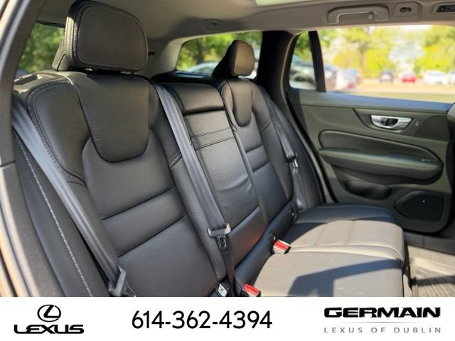 Used 2020 Volvo V60 T5 Cross Country AWD/4WD image 20