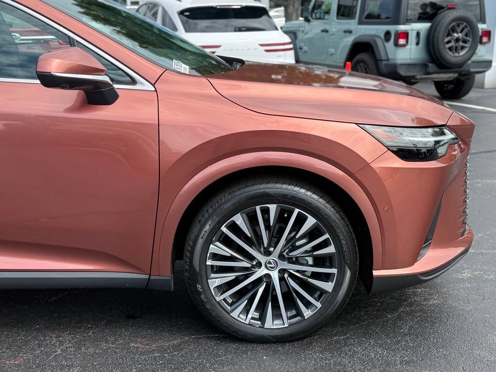 Used 2023 Lexus RX 350 Premium Plus w/ Accessory Package AWD/4WD image 10