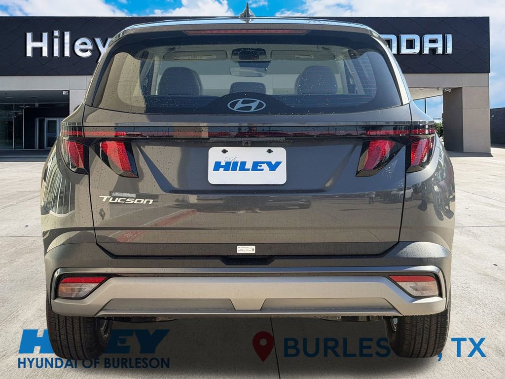 New 2026 Hyundai Tucson SE image 5