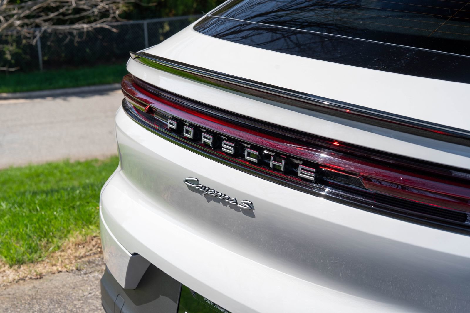 Certified 2025 Porsche Cayenne S w/ Premium Package Plus image 14