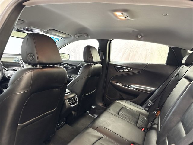 Certified 2017 Chevrolet Malibu LT w/ Leather Package image 13