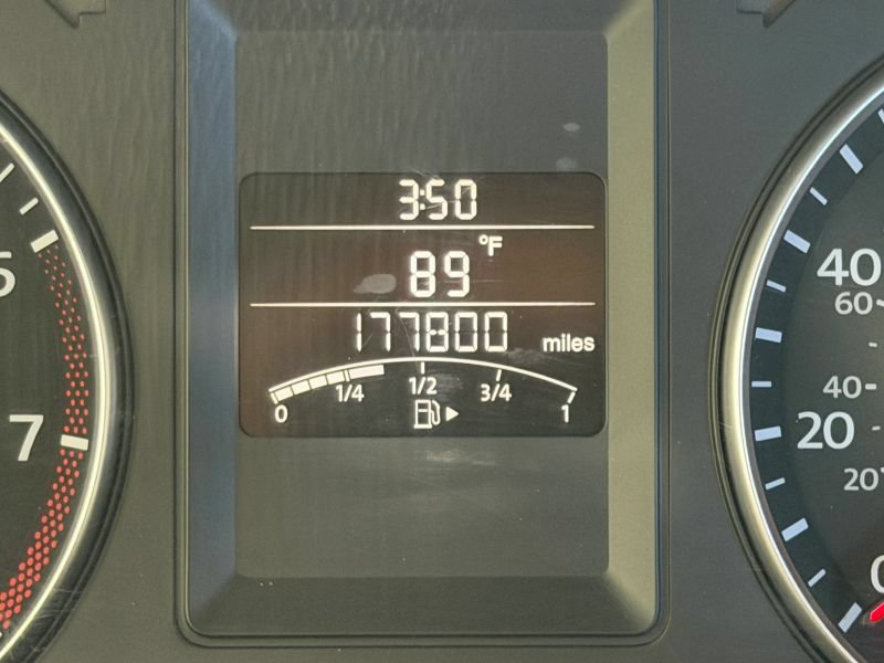 Used 2012 Volkswagen Jetta SE FWD image 87