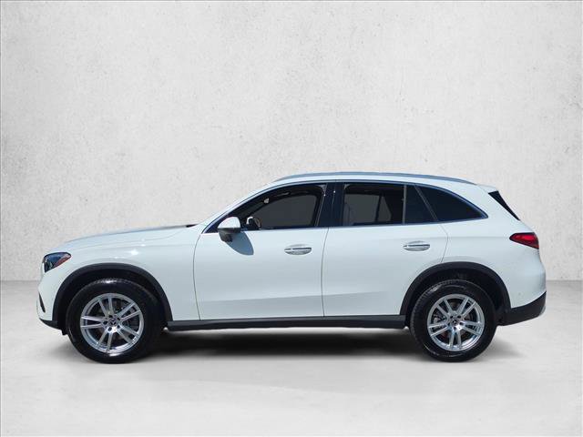 Used 2025 Mercedes-Benz GLC 300 image 9