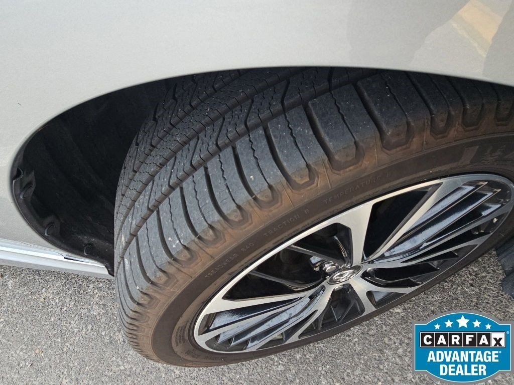 Used 2020 Toyota Camry SE w/ Audio Package FWD image 23