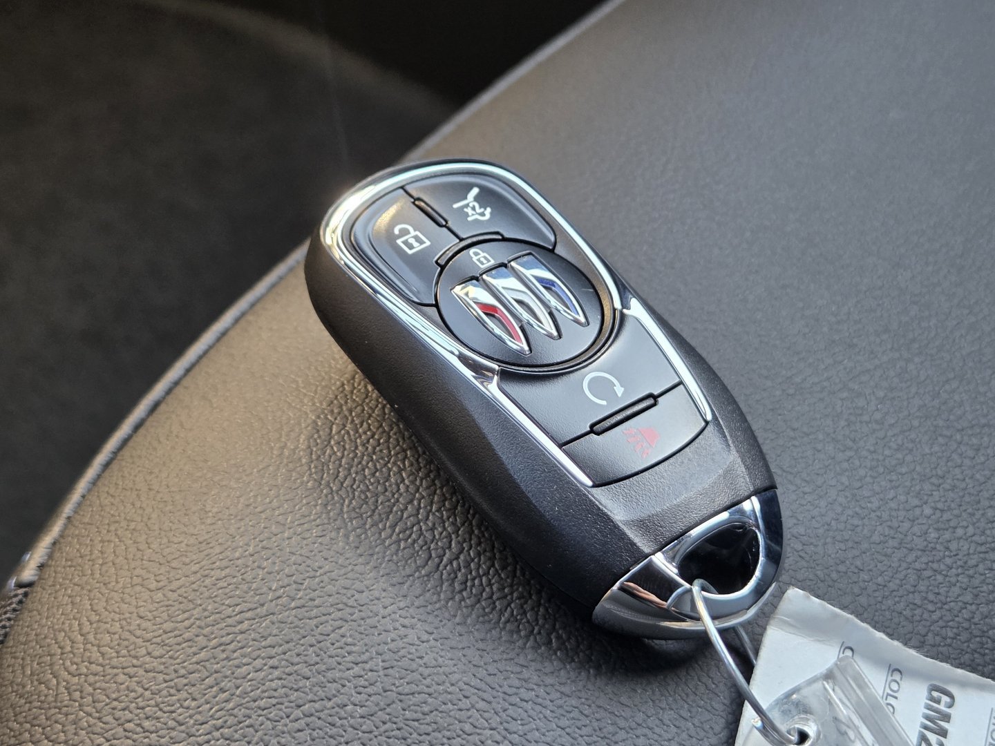 New 2026 Buick Envista Sport Touring w/ Convenience I Package FWD image 36