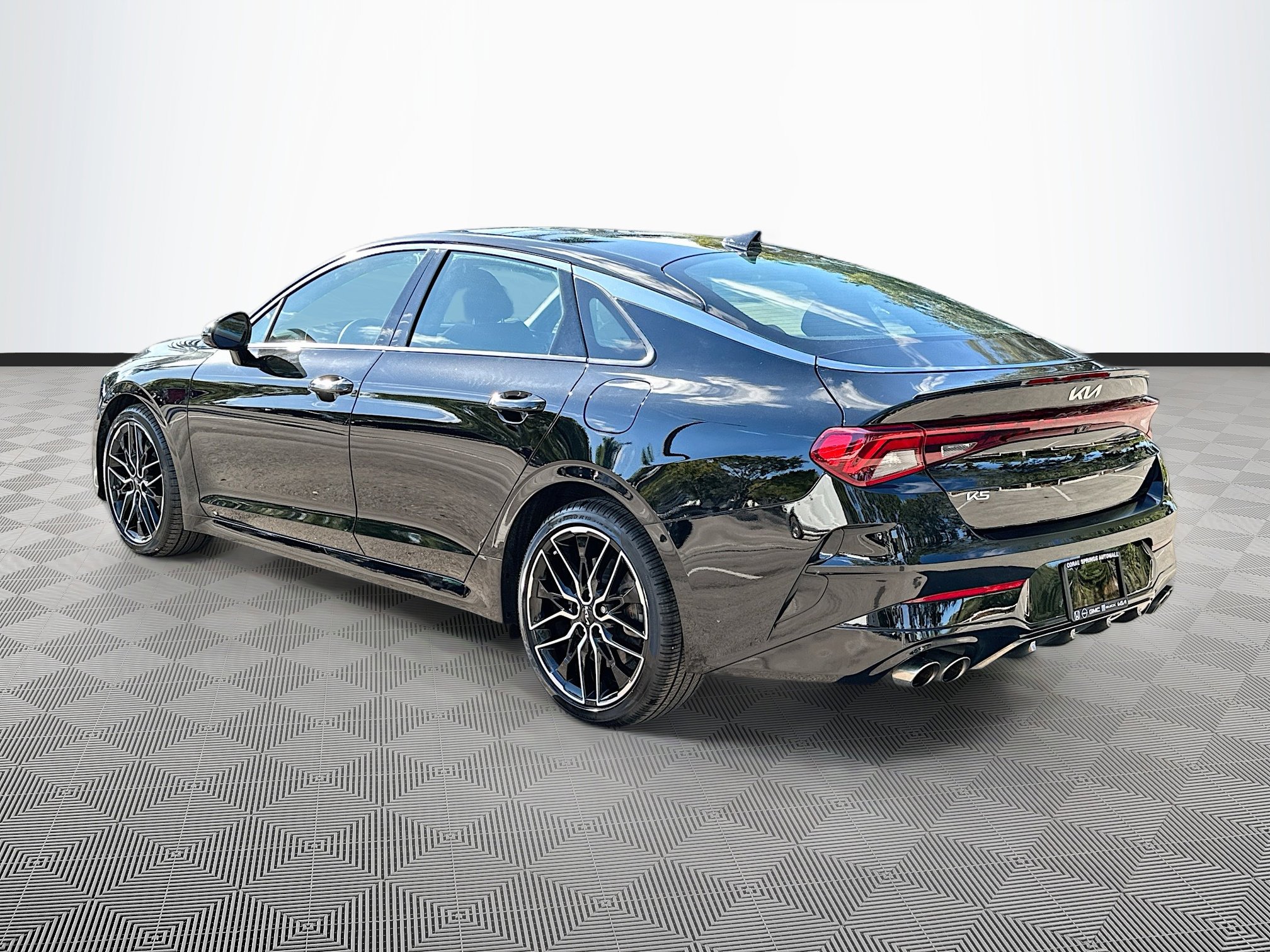 Used 2023 Kia K5 GT image 5