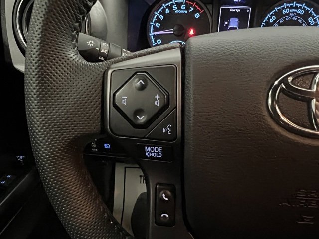 Used 2019 Toyota Tacoma TRD Sport image 25