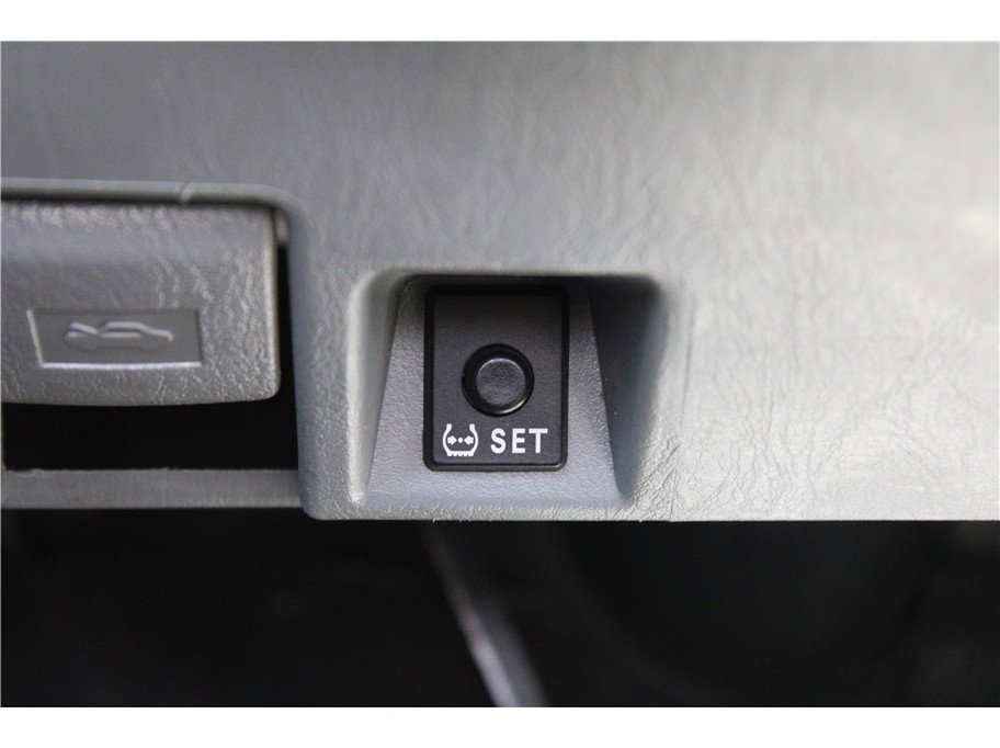 Used 2014 Toyota Tacoma 4x4 Double Cab image 27