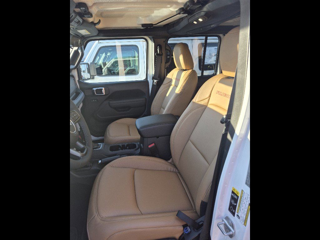 New 2025 Jeep Wrangler Unlimited Rubicon w/ Convenience Group image 5