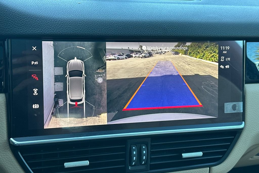 Used 2022 Porsche Cayenne image 20