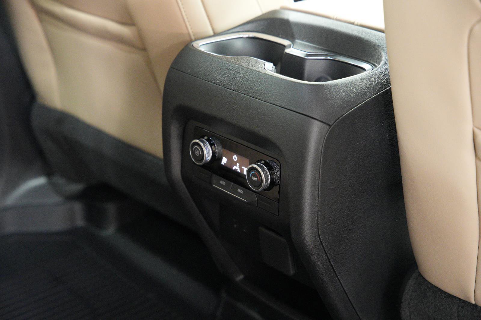 New 2026 Buick Enclave Preferred w/ Power Package image 17