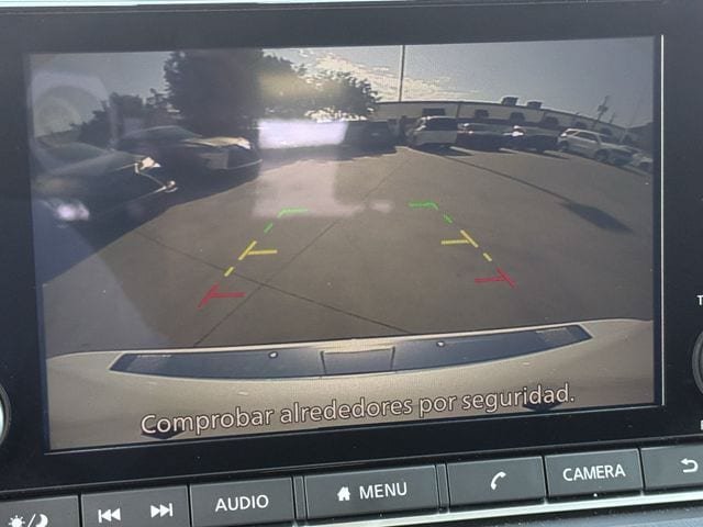 Used 2024 Nissan Rogue SV w/ SV Premium Package FWD image 17