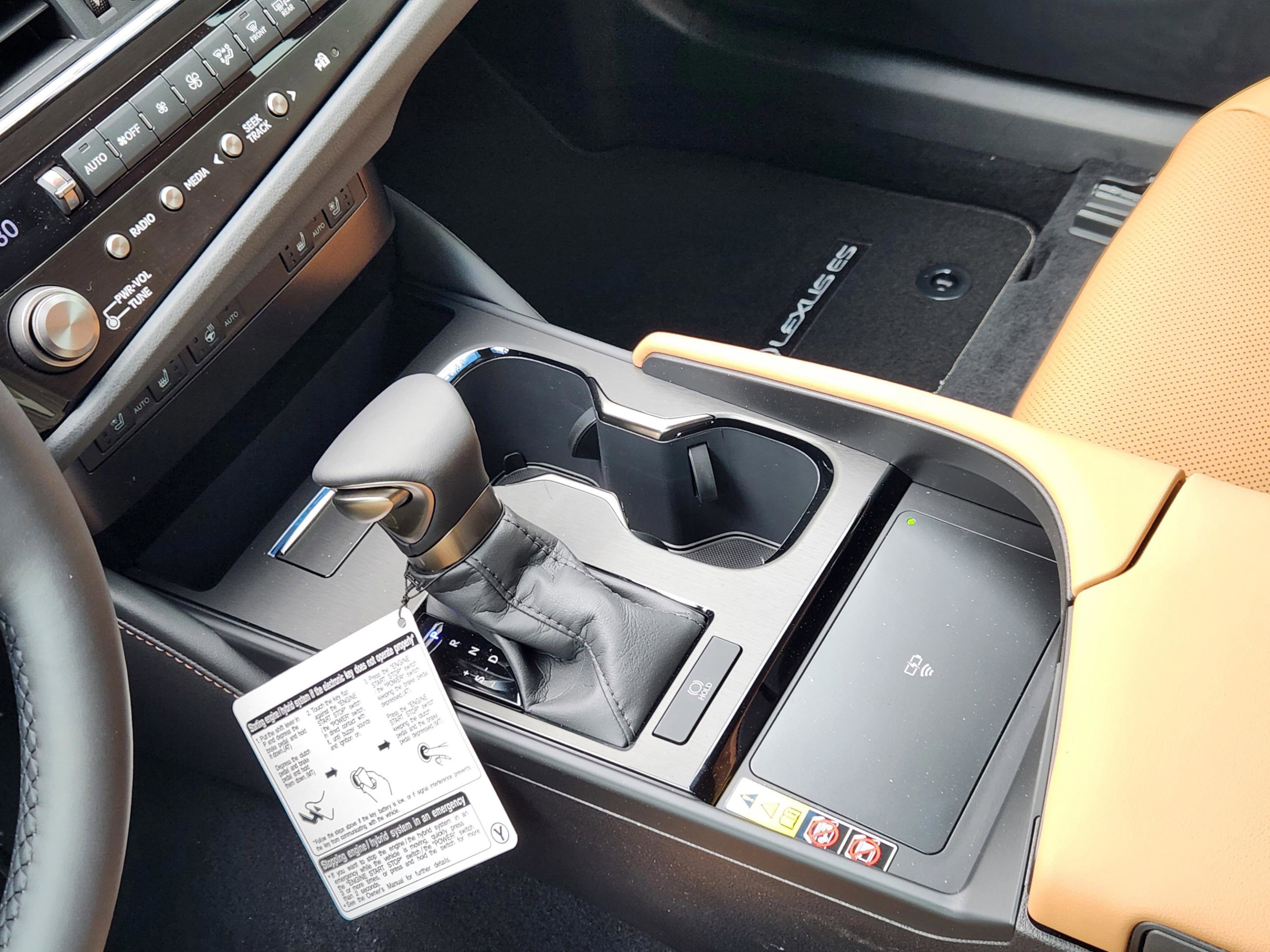 New 2025 Lexus ES 350 w/ Premium Package image 14