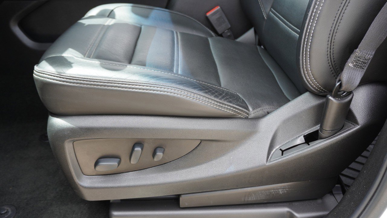 Used 2018 GMC Yukon Denali w/ Denali Ultimate Package image 25