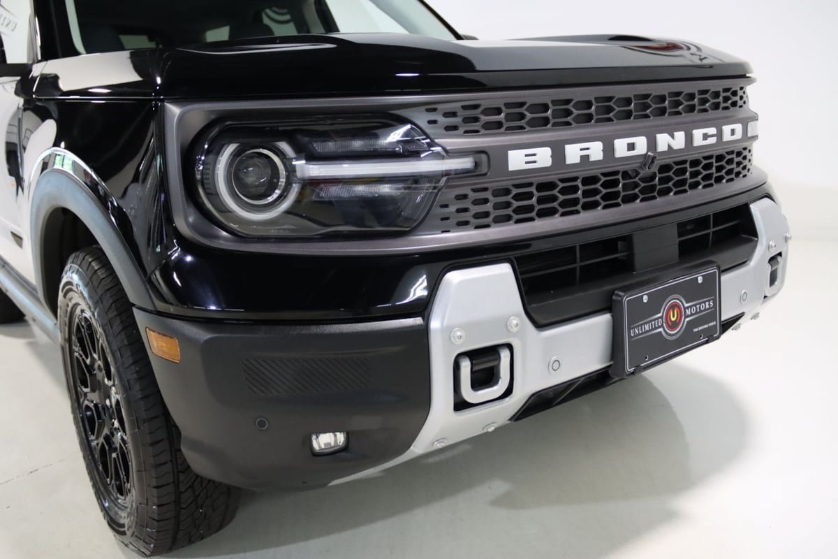Used 2025 Ford Bronco Sport Badlands AWD/4WD image 24