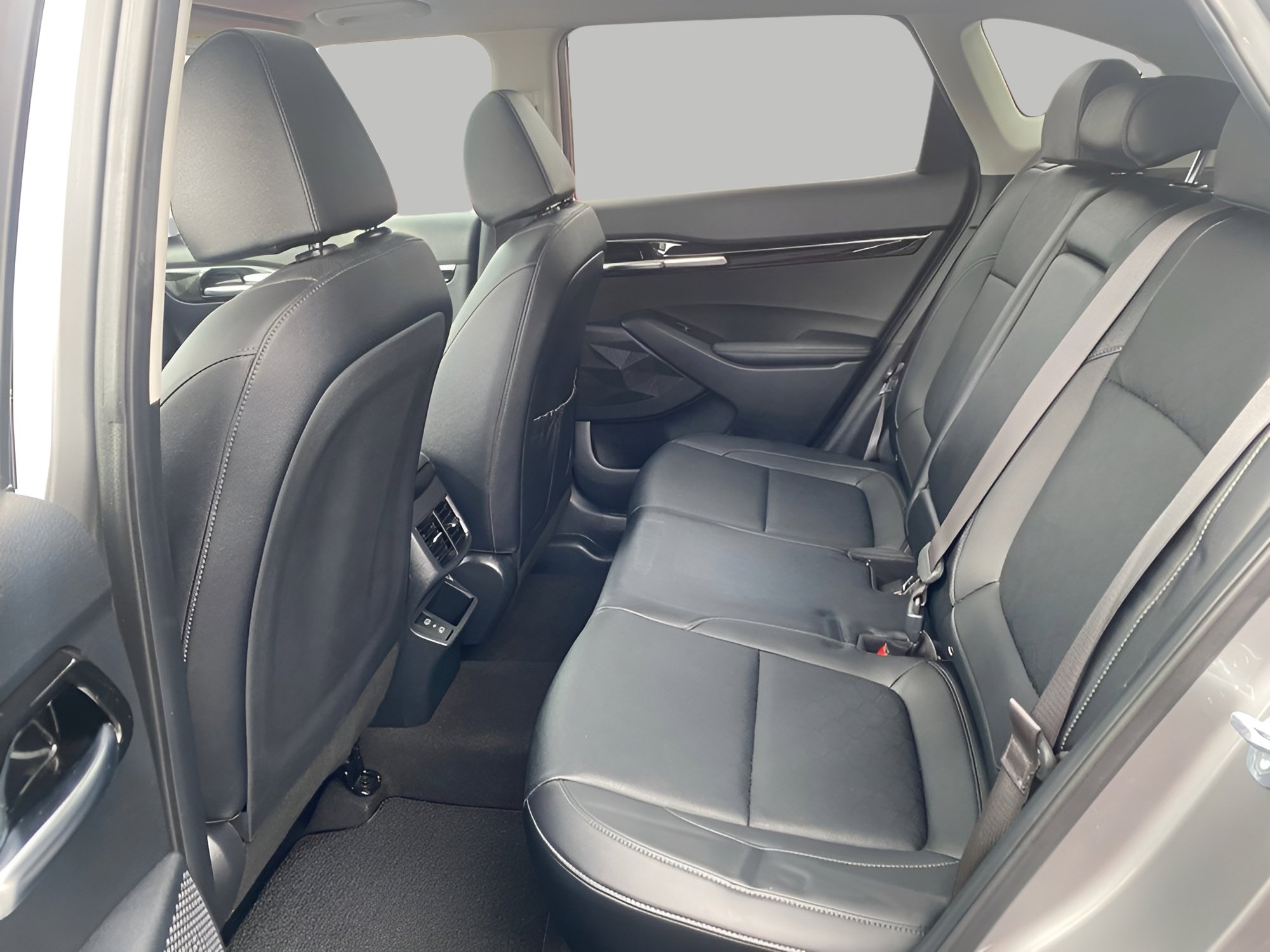 Used 2024 Kia Seltos SX w/ SX Sunroof Package AWD/4WD image 10