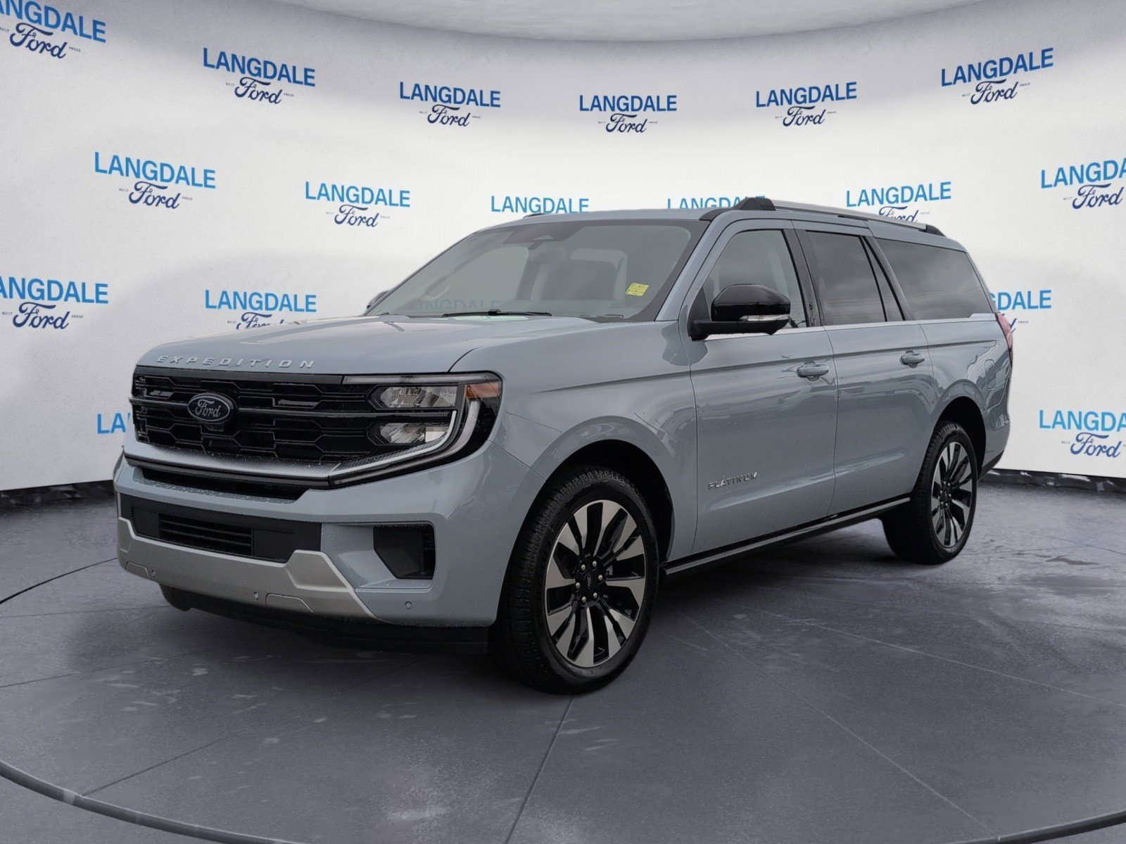 New 2025 Ford Expedition Max Platinum w/ Driver's Package image 11