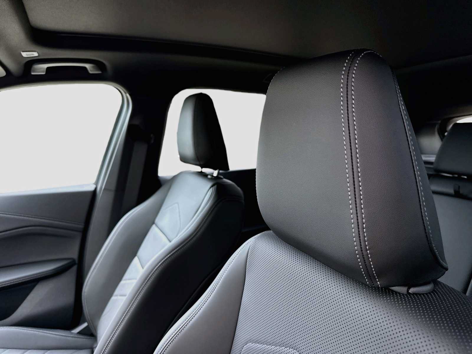 New 2027 BMW X1 xDrive28i AWD/4WD image 16