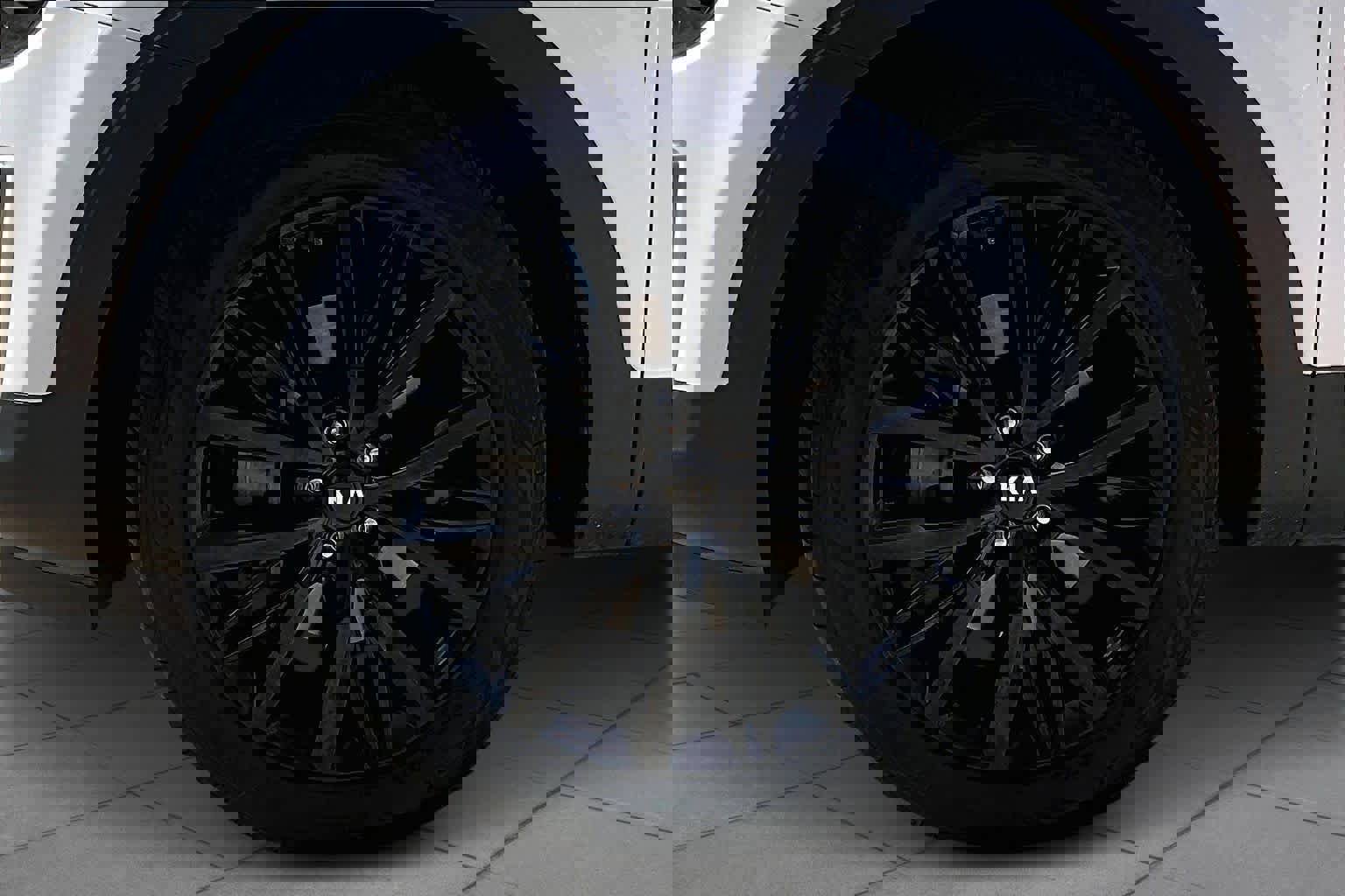 Used 2020 Kia Telluride SX w/ Towing Package image 11