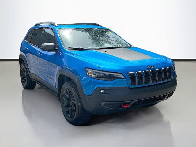 Used 2019 Jeep Cherokee Trailhawk AWD/4WD image 3