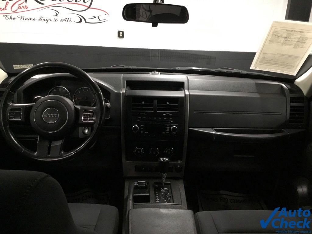 Used 2012 Jeep Liberty Sport w/ Popular Equipment Group AWD/4WD image 26