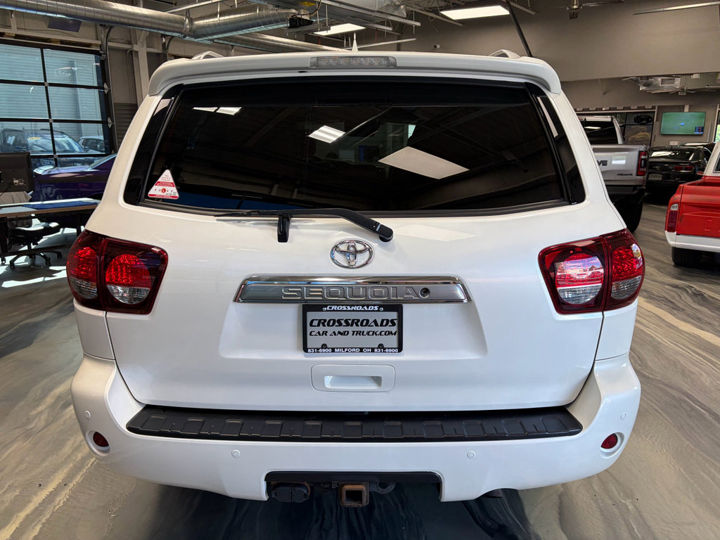 Used 2018 Toyota Sequoia Platinum AWD/4WD image 46