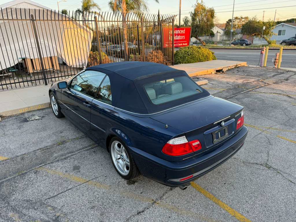 Used 2004 BMW 330Ci Convertible image 15
