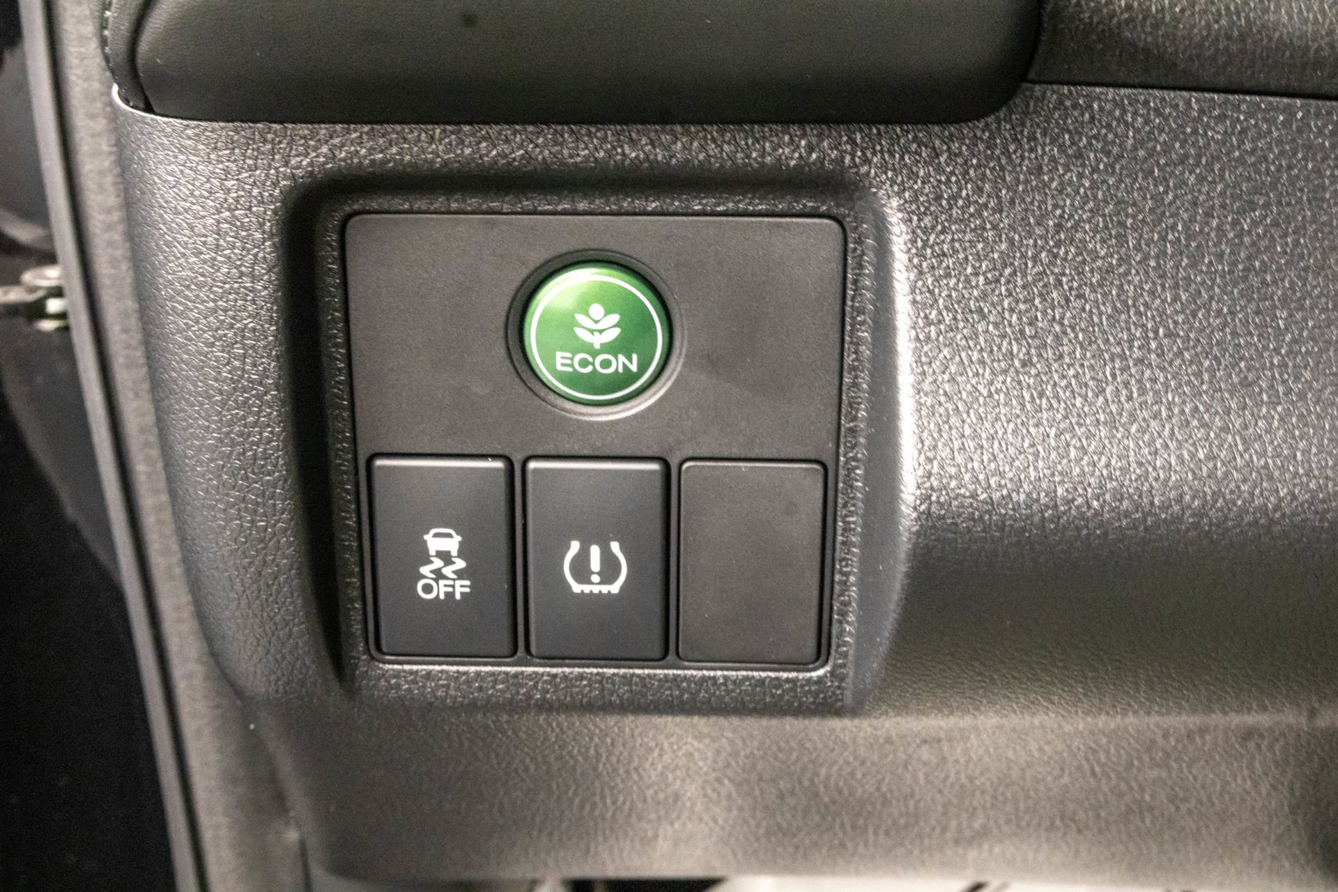 Used 2021 Honda HR-V Sport image 16