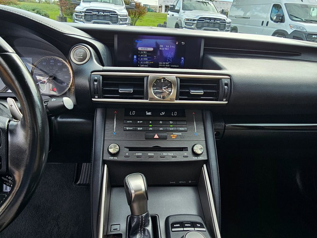 Used 2020 Lexus IS 300 image 22