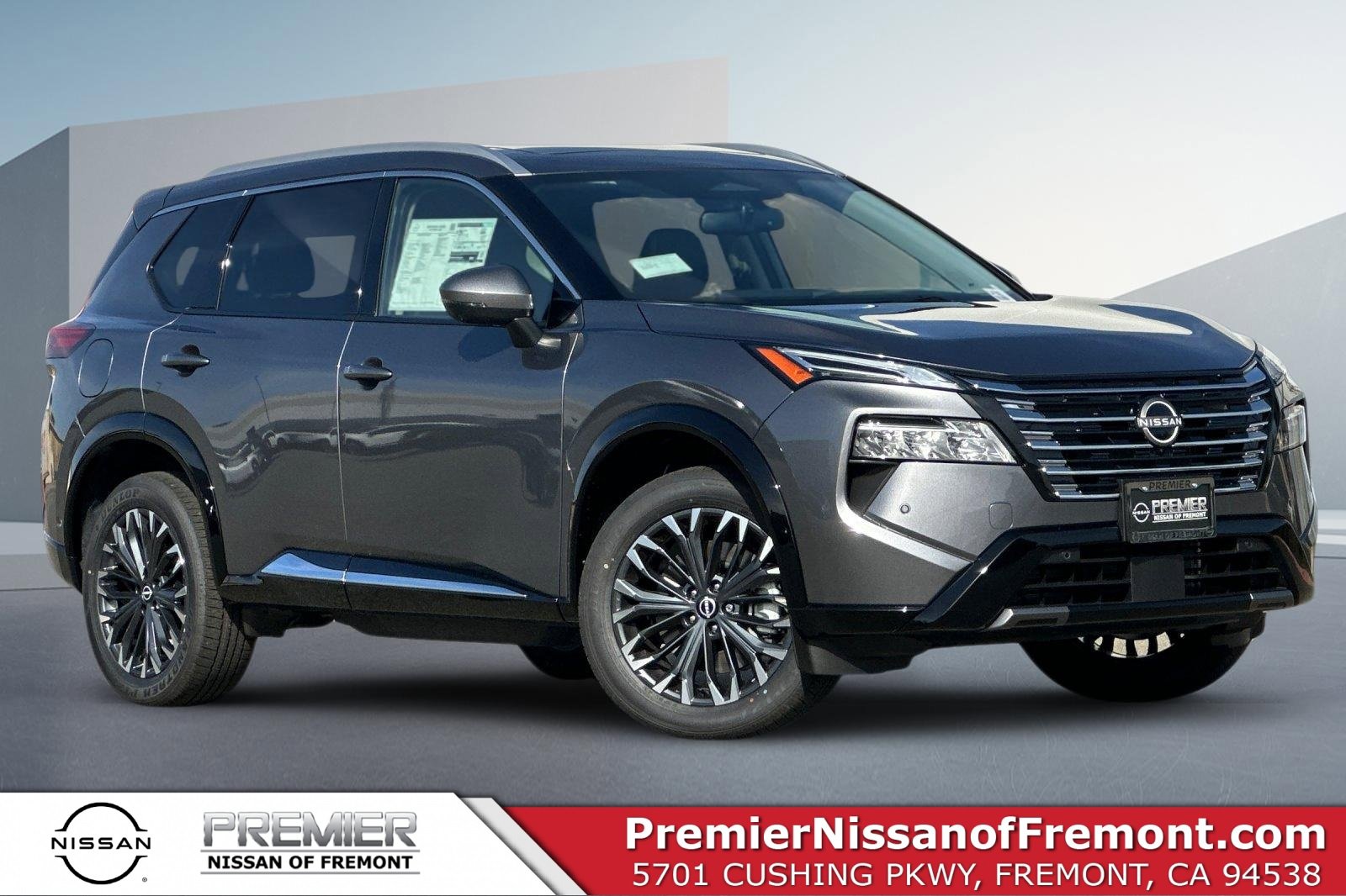 New 2026 Nissan Rogue Platinum w/ Tech Package image 1