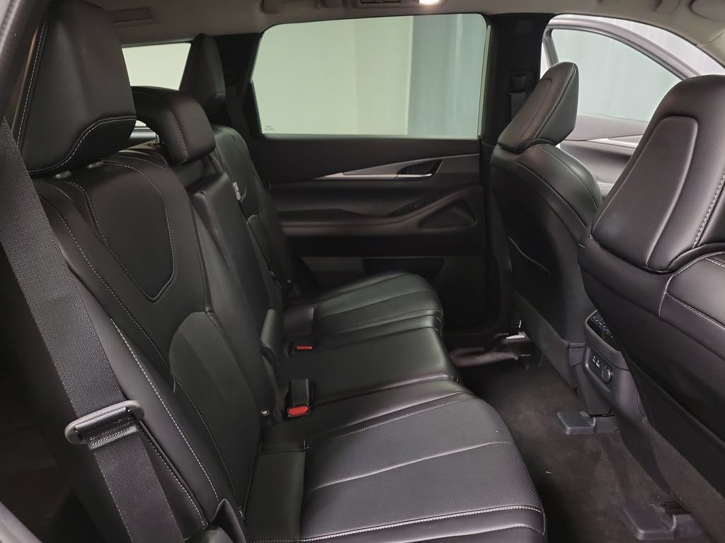 Used 2024 INFINITI QX60 Luxe AWD/4WD image 30