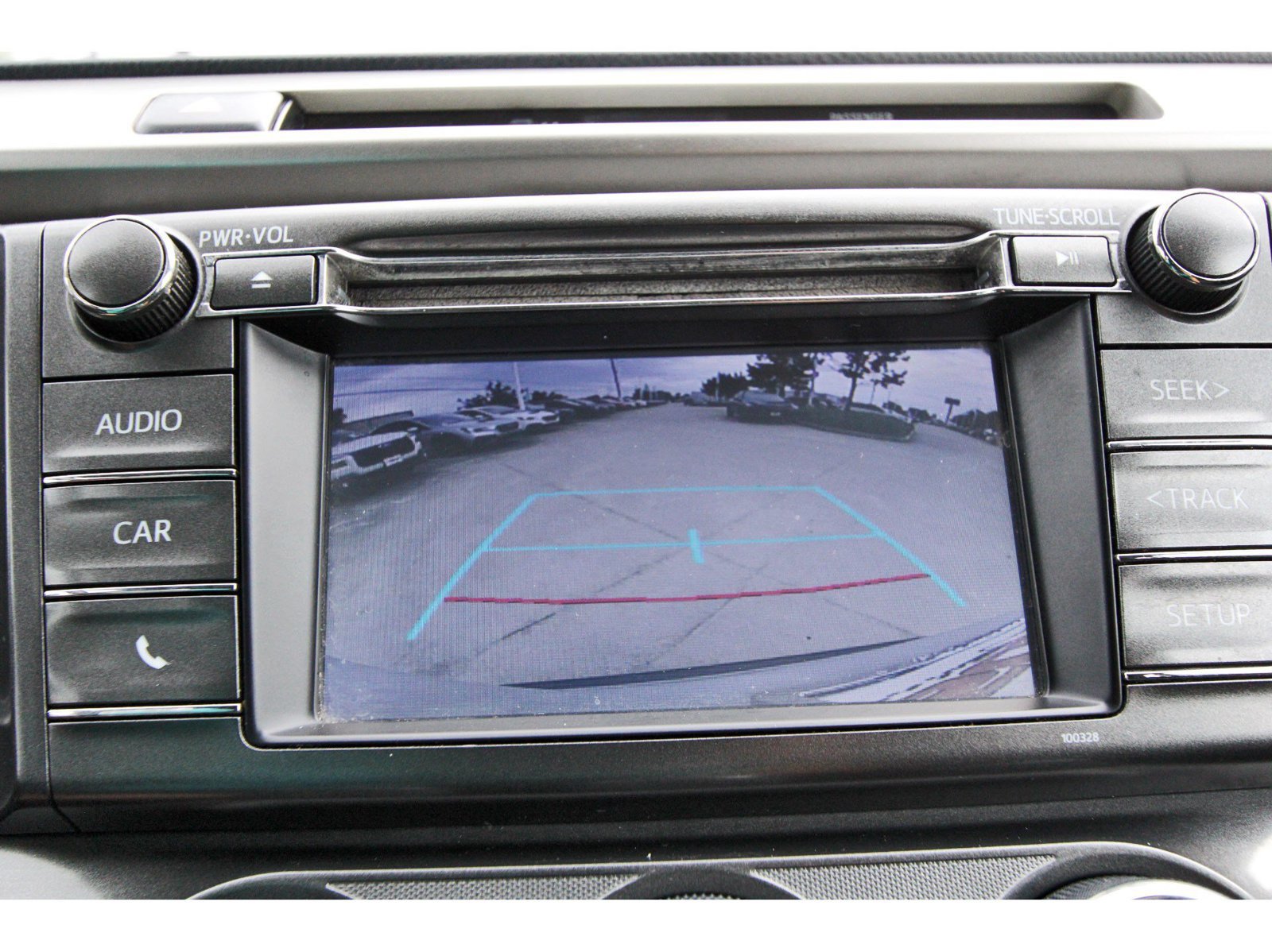 Used 2015 Toyota RAV4 LE FWD image 23