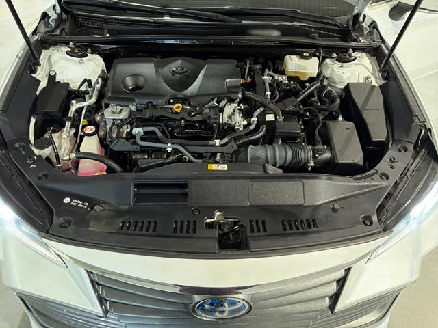 Used 2021 Toyota Avalon Limited image 23