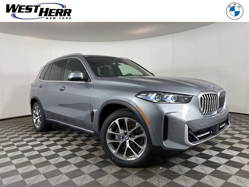 New 2026 BMW X5 xDrive40i w/ Parking Assistance Package