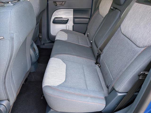 Used 2023 Ford Maverick XLT image 18