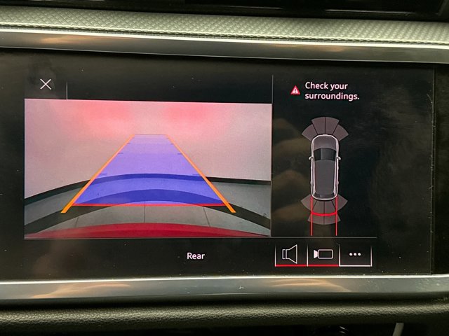 Used 2020 Audi Q3 2.0T Premium Plus w/ Premium Plus Package image 15