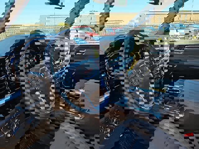 New 2026 GMC Sierra 1500 SLT image 14