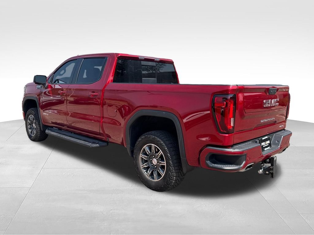 Used 2024 GMC Sierra 1500 AT4 w/ AT4 Premium Package AWD/4WD image 7