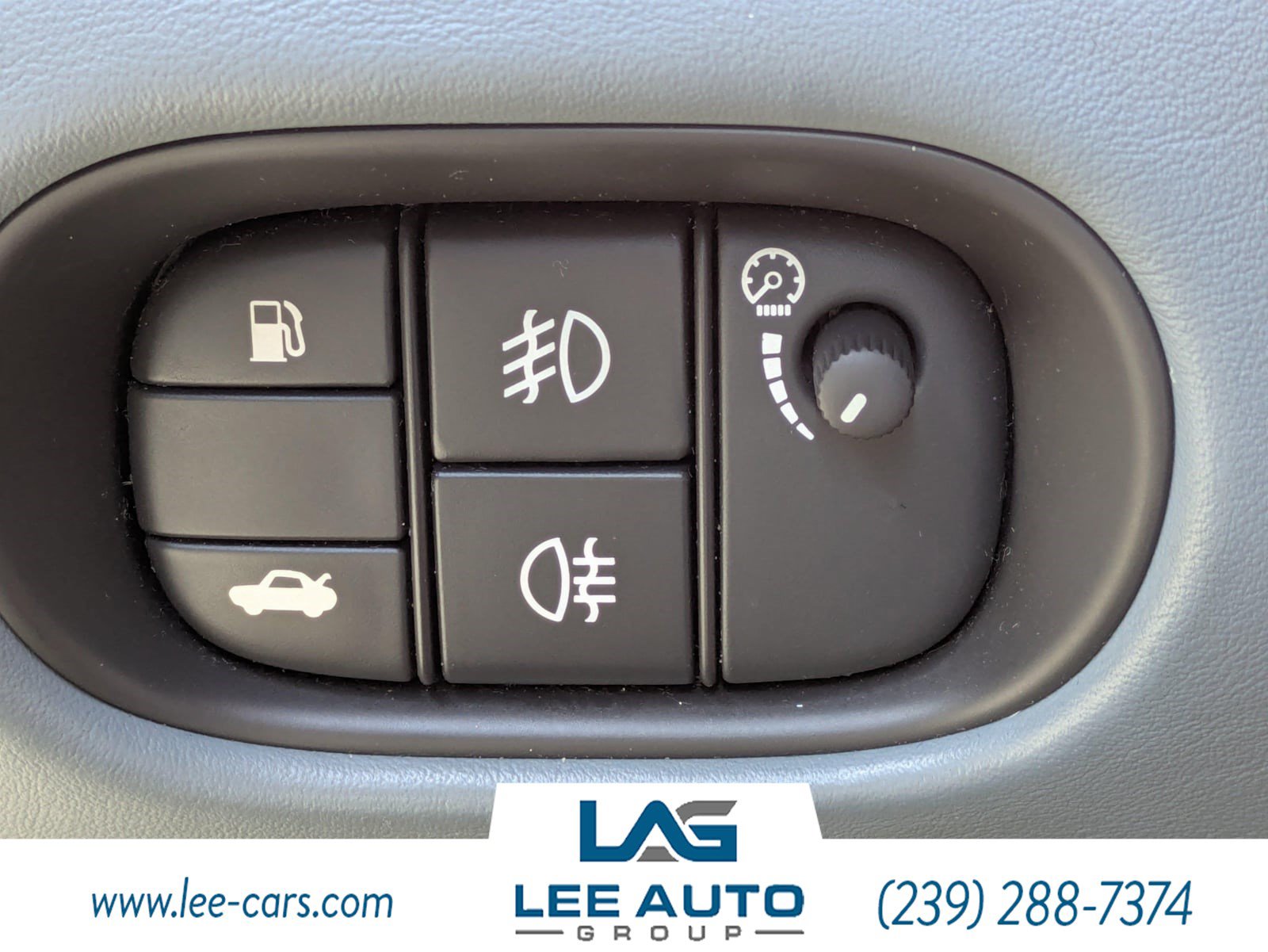 Used 2007 Jaguar XK Convertible RWD image 21